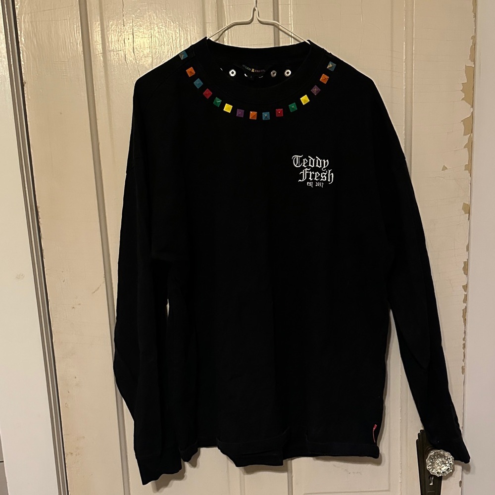 Teddy Fresh Black Long Sleeve Colorful stud Neck Accents unisex L streetwear